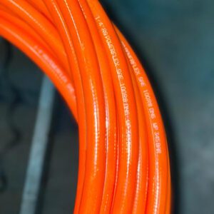Mangueira Termoplástica SAE100R8 Não Condutiva (Laranja)