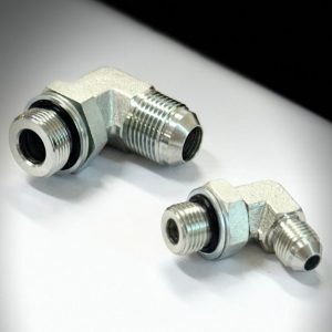 ADAPTADOR JIC X METRICO 90¦